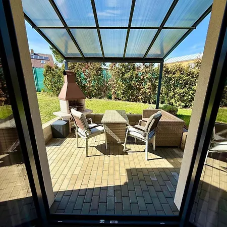 Tiny House, Renowned Location, 20 Minutes From Prague * Ritka