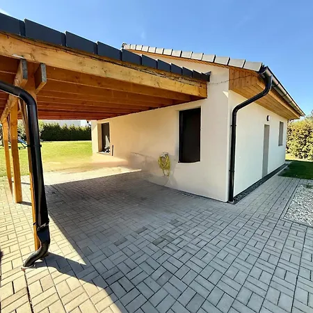 Tiny House, Renowned Location, 20 Minutes From Prague