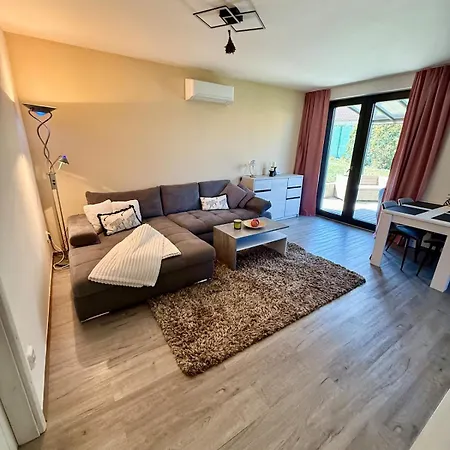 Tiny House, Renowned Location, 20 Minutes From Prague Ritka
