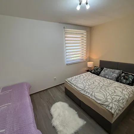 Ferienhaus Tiny House, Renowned Location, 20 Minutes From Prague *